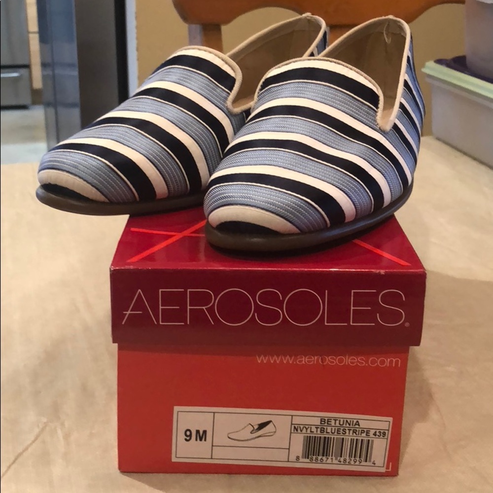 AEROSOLES “Betunia” Flats *SIZE: U.S. Women 9*